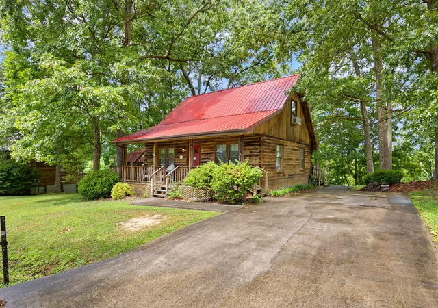 Homes for sale in Nancy, KY | 96 Vicki St, Nancy, KY 42544 | MLS# 26014719