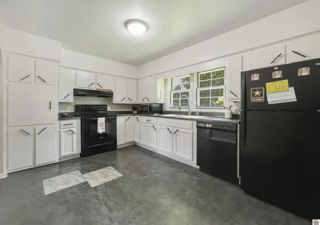 5th image of 38 Orchard Dr, Clinton, KY 42031 | MLS# 26017781