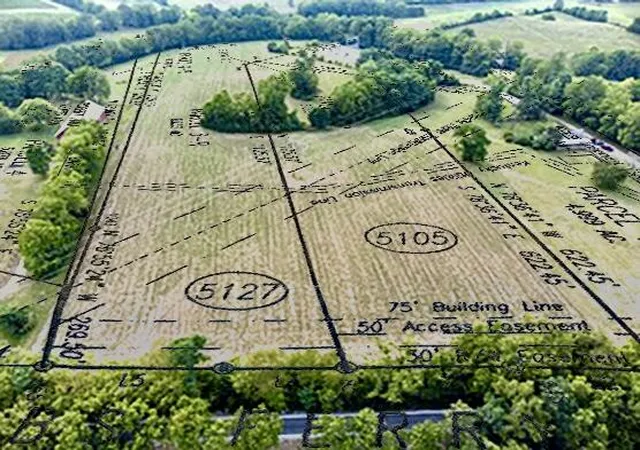 Photo 2 of Sale Pending at 5127 Combs Fry Rd, Winchester, KY 40391 | MLS# 26014732 | Listing updated on 2026-09-16