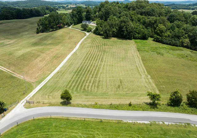 Homes for sale in Somerset, KY | 16 Maggie Wy, Somerset, KY 42503 | MLS# 26015136