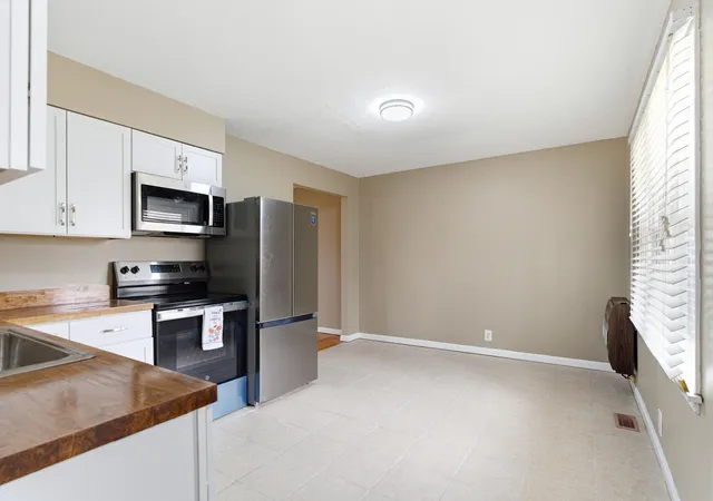 5th image of 3815 Wiano Dr, Crestwood, KY 40014 | MLS# 26014736