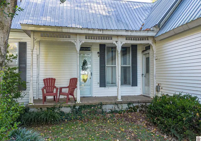 Homes for sale in Arlington, KY | 796 State Route 1772, Arlington, KY 42021 | MLS# 26016619