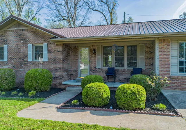 2nd image of 242 Barber Rd, Clinton, KY 42031 | MLS# 26016690