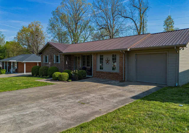 4th image of 242 Barber Rd, Clinton, KY 42031 | MLS# 26016690