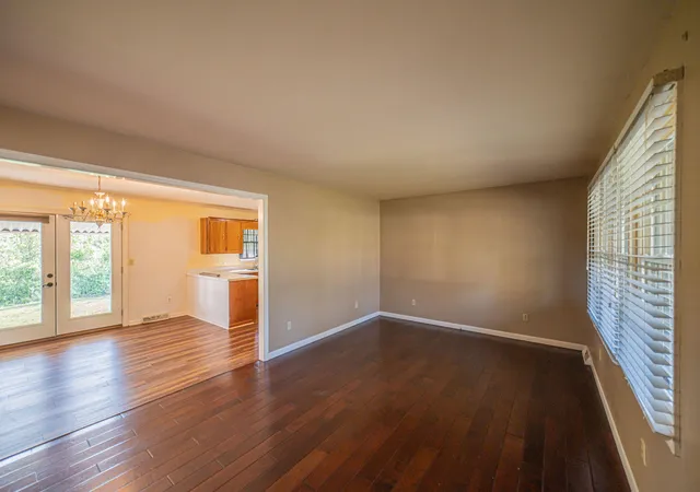 5th image of 242 Barber Rd, Clinton, KY 42031 | MLS# 26016690