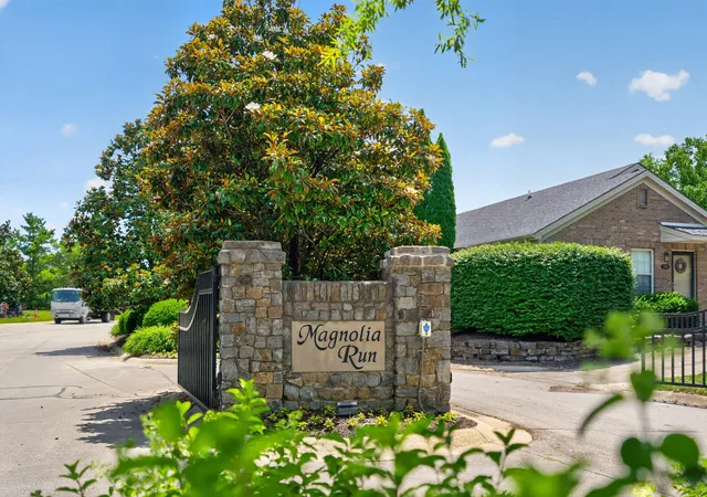 Homes for sale in Lexington, KY | 498 Goldon Trophy Trl, Lexington, KY 40514 | MLS# 26014768