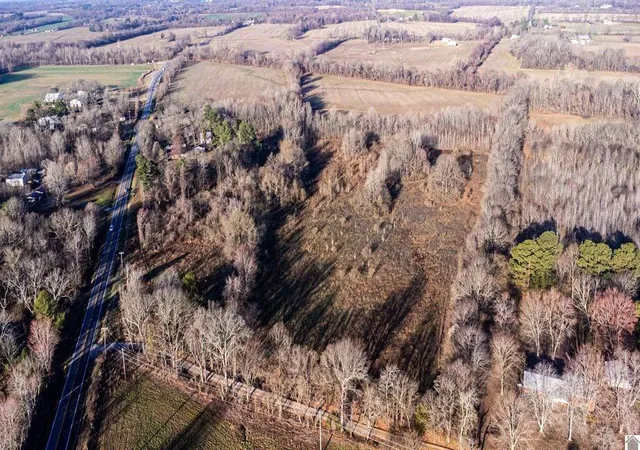 Photo 3 of Land for sale at 7615 Blandville Rd, Paducah, KY 42001 | MLS# 26014777 | Listing updated on 2026-06-24
