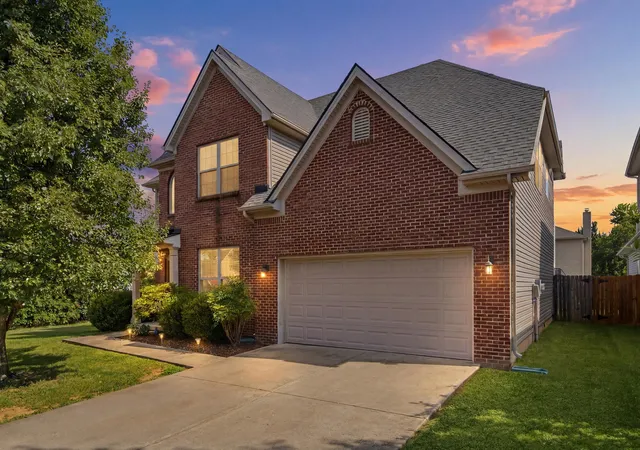 Homes for sale in Lexington, KY | 2951 Eminent Dr, Lexington, KY 40511 | MLS# 26015079