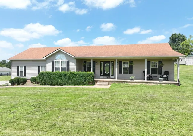 Homes for sale in Salvisa, KY | 851 Mcafee Ln, Salvisa, KY 40372 | MLS# 26014771