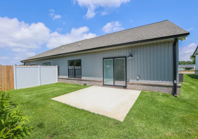 5th image of 809 Violet Ct, Paducah, KY 42001 | MLS# 26017431