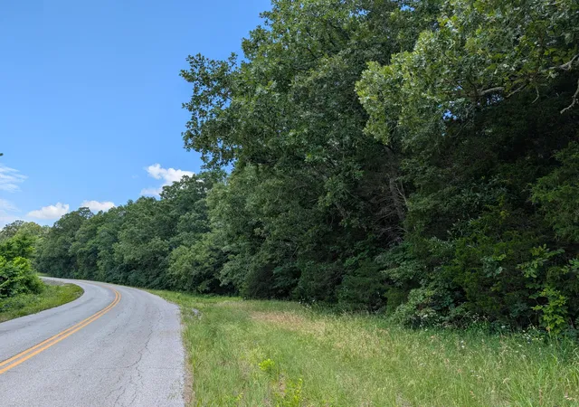 Homes for sale in Marion, KY | 4115 Acres State Hwy 506, Marion, KY 42064 | MLS# 26014792
