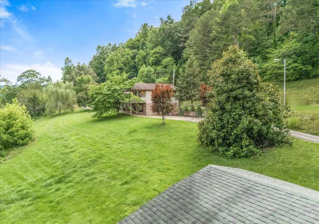 Homes for sale in Rockholds, KY | 141 Junior Hayes Loop #141, Rockholds, KY 40759 | MLS# 26014973
