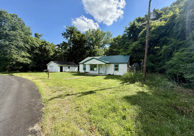 4th image of 115 Military Rd, Herndon, KY 42236 | MLS# 26014791