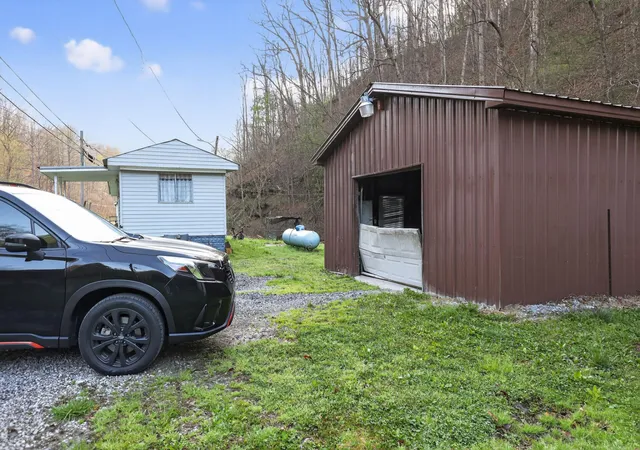 30th image of 179 Big Card Rd, Mouthcard, KY 41548 | MLS# 26017534