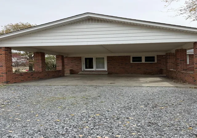 Photo 2 of Single family home for sale at 571 Kentucky 1949, Symsonia, KY 42082 | MLS# 26015110 | Listing updated on 2026-09-08