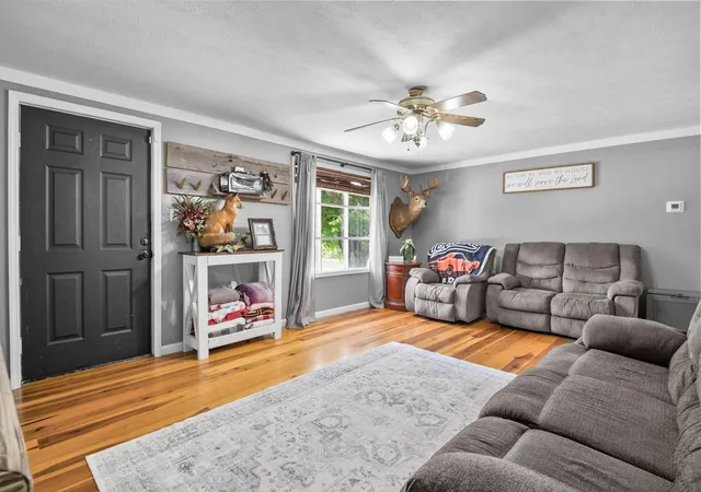Photo 4 of Single family home for sale at 641 State Hwy 3444, Annville, KY 40402 | MLS# 26014854 | Listing updated on 2026-07-17