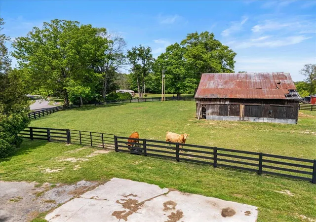 1st image of 460 Topton Rd, London, KY 40744 | MLS# 26014821