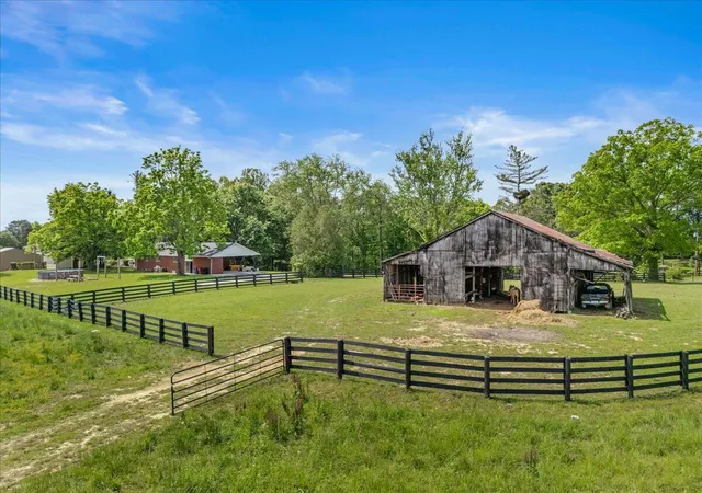 2nd image of 460 Topton Rd, London, KY 40744 | MLS# 26014821