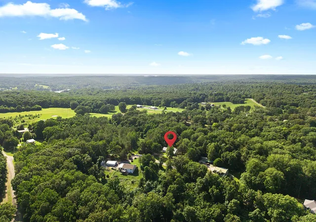 Homes for sale in Cadiz, KY | 130 Crosscreek Rd, Cadiz, KY 42211 | MLS# 26017195