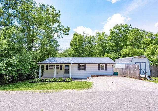 Homes for sale in Morehead, KY | 45 Pleasant Valley, Morehead, KY 40351 | MLS# 26015182
