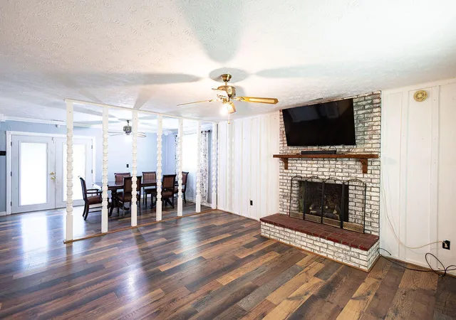 Photo 3 of Sale Pending at 9940 Cranston Rd, Morehead, KY 40351 | MLS# 26015060 | Listing updated on 2026-09-16