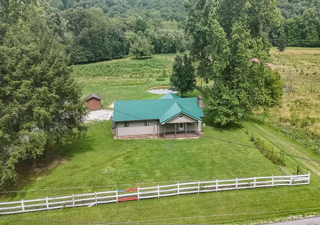 Homes for sale in Morehead, KY | 9940 Cranston Rd, Morehead, KY 40351 | MLS# 26015060