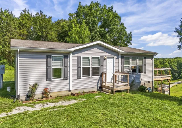 Homes for sale in Owenton, KY | 2765 Hammond School Rd, Owenton, KY 40359 | MLS# 26015097