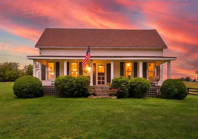 Homes for sale in Lancaster, KY | 1566 Old Danville Rd, Lancaster, KY 40444 | MLS# 26014911