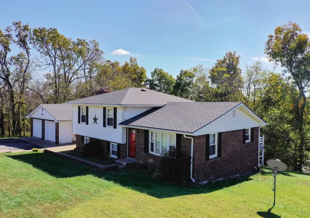 Homes for sale in Marion, KY | 2003 State Route 506, Marion, KY 42064 | MLS# 26014894