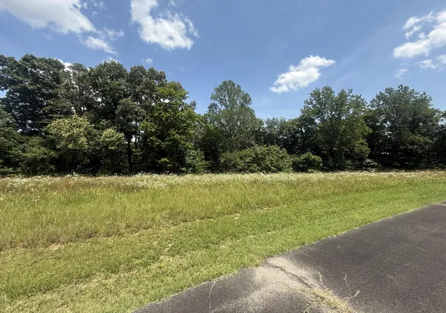 Homes for sale in Jamestown, KY | 50 Brooke Dr, Jamestown, KY 42629 | MLS# 26014897