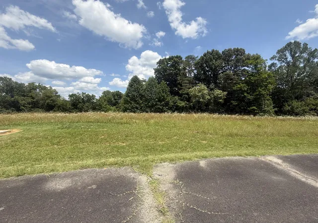 Homes for sale in Jamestown, KY | 50 Brooke Dr, Jamestown, KY 42629 | MLS# 26014897
