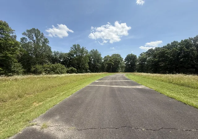 Homes for sale in Jamestown, KY | 50 Brooke Dr, Jamestown, KY 42629 | MLS# 26014897