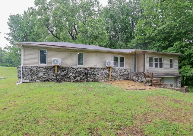 2nd image of 1158 Beech Grove Rd, Wickliffe, KY 42087 | MLS# 26016977