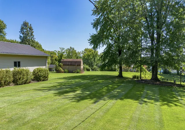 Photo 4 of Single family home for sale at 628 W Elm St, Marion, KY 42064 | MLS# 26023711 | Listing updated on 2026-09-03