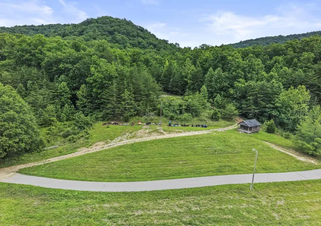 Photo 3 of Land for sale at 1191 Horns River Rd, Irvine, KY 40336 | MLS# 26014953 | Listing updated on 2026-06-25
