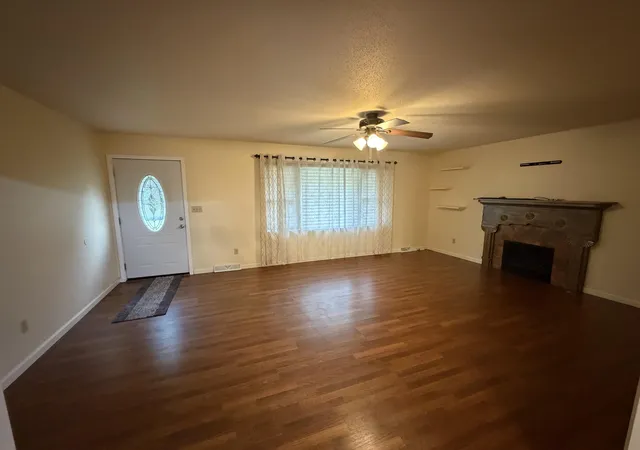 Photo 3 of Sale Pending at 296 Barber Rd, Clinton, KY 42031 | MLS# 26015150 | Listing updated on 2026-09-09