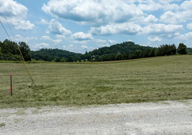 Homes for sale in Somerset, KY | 32 Maggie Wy, Somerset, KY 42503 | MLS# 26015138