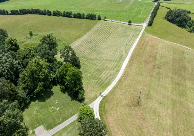 Photo 3 of Sale Pending at 16,32,70 & 94 Maggie Way, Somerset, KY 42503 | MLS# 26015134 | Listing updated on 2026-07-04