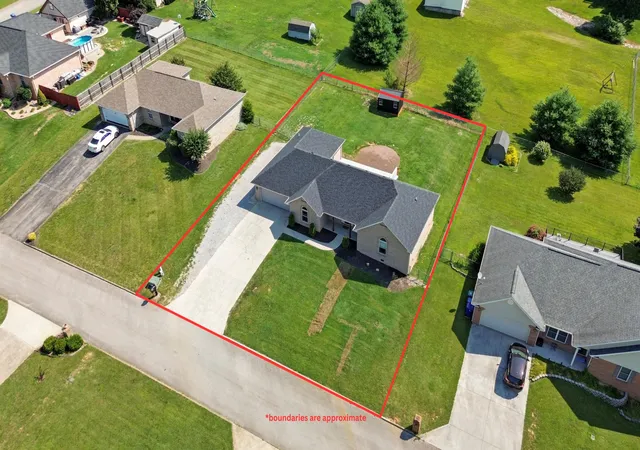 Homes for sale in Somerset, KY | 799 Hidden Loop Dr, Somerset, KY 42503 | MLS# 26014995