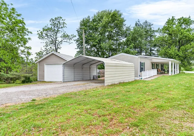 Homes for sale in Burkesville, KY | 475 State Park Rd, Burkesville, KY 42717 | MLS# 26015009