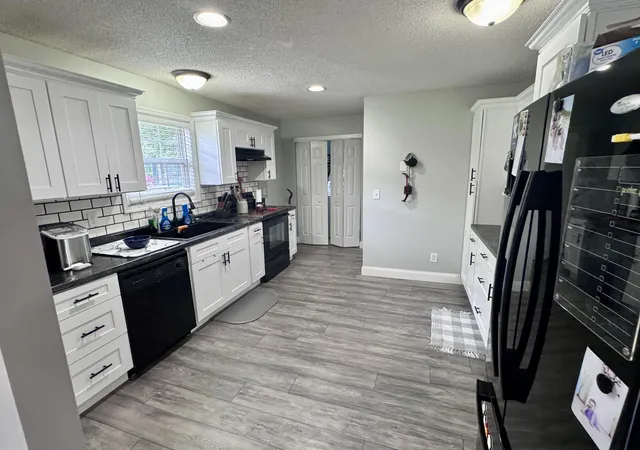 Photo 4 of Single family home for sale at 154 Bryan Dr, Corbin, KY 40701 | MLS# 26015025 | Listing updated on 2026-06-26
