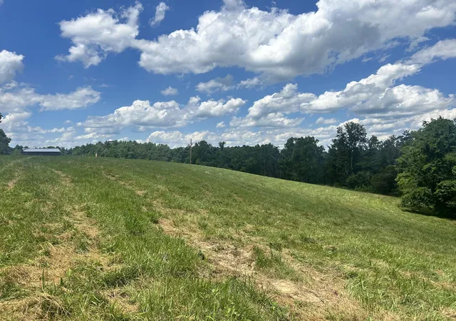Homes for sale in Burkesville, KY | 7 Ruel Glidewell Rd, Burkesville, KY 42717 | MLS# 26015036