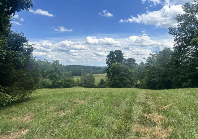 Homes for sale in Burkesville, KY | 7 Ruel Glidewell Rd, Burkesville, KY 42717 | MLS# 26015036