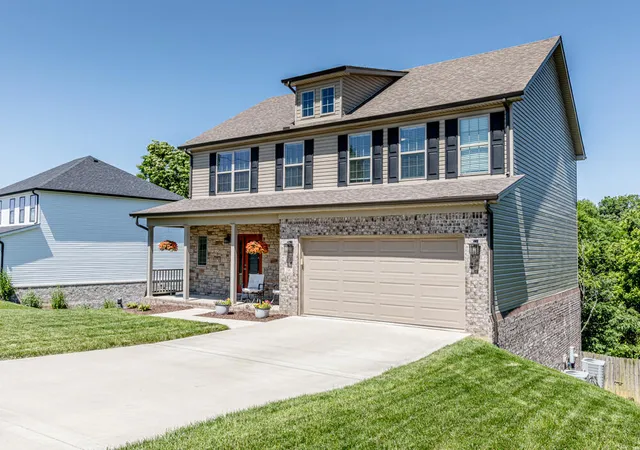 Homes for sale in Georgetown, KY | 198 Lakeshore Cir, Georgetown, KY 40324 | MLS# 26015062