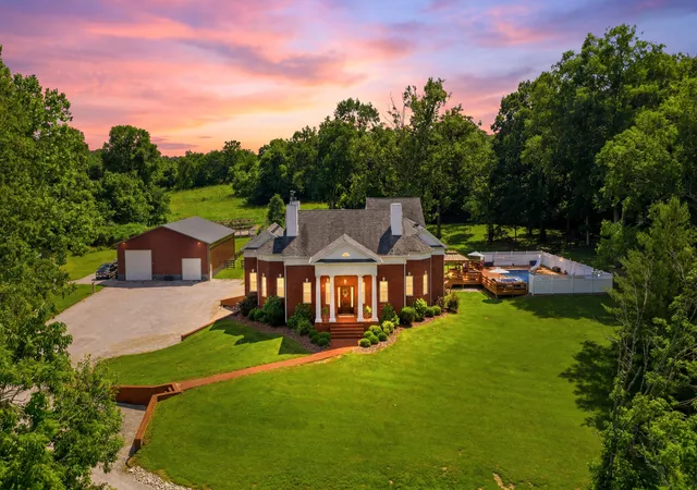 1st image of 1725 Onan Bend Rd, Frankfort, KY 40601 | MLS# 26015063