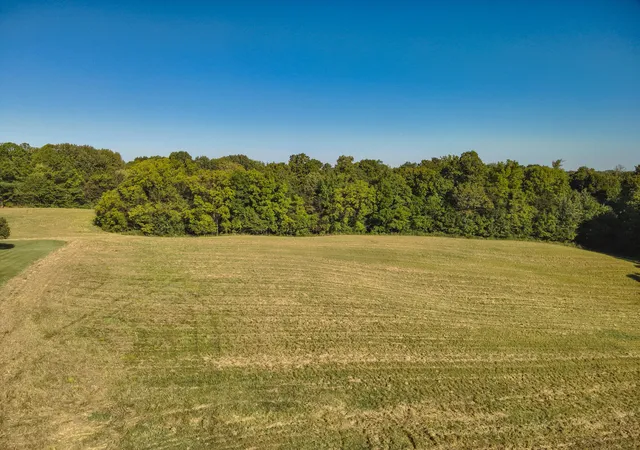 5th image of 942 Crews Rd, Wickliffe, KY 42087 | MLS# 26016964