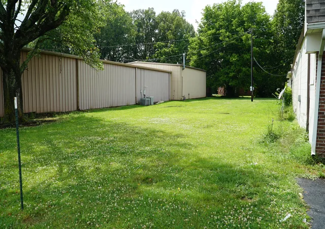 Homes for sale in Benton, KY | 320 Main St, Benton, KY 42025 | MLS# 26016435