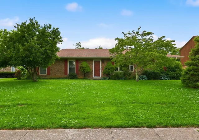 Photo 1 of Single family home for sale at 3132 Dale Holw Dr, Lexington, KY 40515 | MLS# 26015722 | Listing updated on 2026-07-01