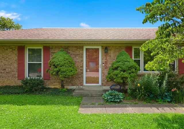Photo 2 of Single family home for sale at 3132 Dale Holw Dr, Lexington, KY 40515 | MLS# 26015722 | Listing updated on 2026-07-01