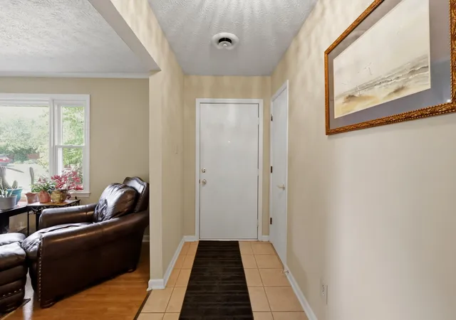 Photo 3 of Single family home for sale at 3132 Dale Holw Dr, Lexington, KY 40515 | MLS# 26015722 | Listing updated on 2026-07-01